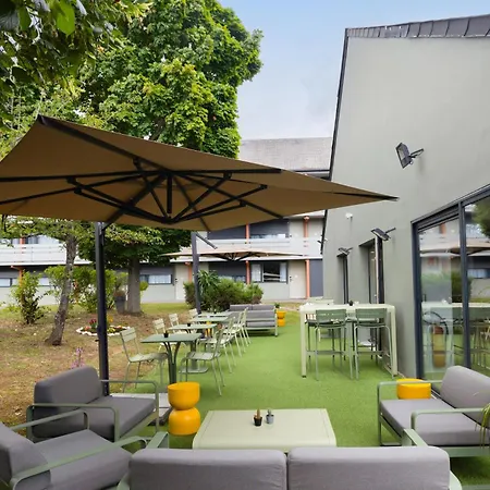 Campanile Nature - Hotel Taverny