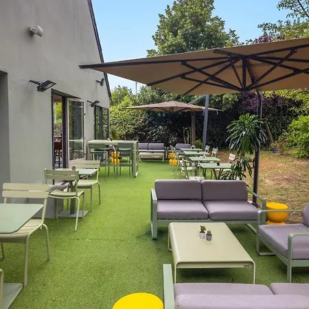 Hotel Campanile Nature - Taverny