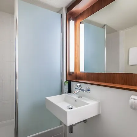 Hotel Campanile Nature - Taverny