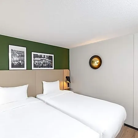 Campanile Nature - Hotel Taverny