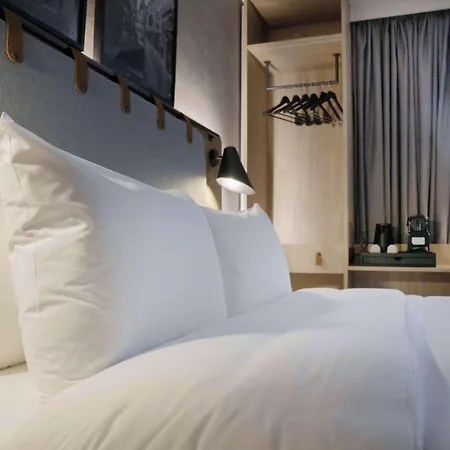 Hotel Campanile Nature - Taverny