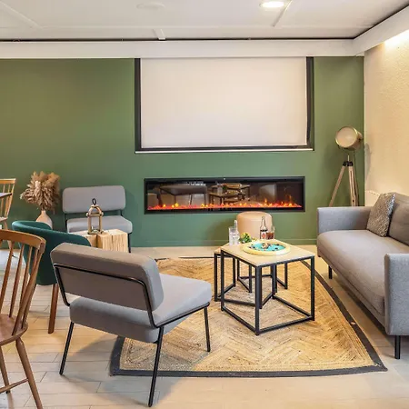 Campanile Nature - Hotel Taverny
